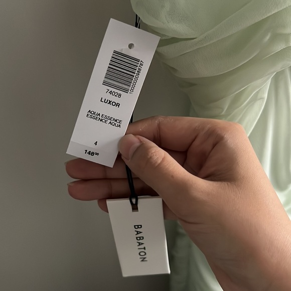 Aritzia, Brand new with tag Ten by Babaton ruched bodycon midi dress size 4 - Picture 7 of 9